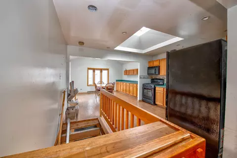 2016 Grandview Dr, Johnsburg, IL 60051 photo 8