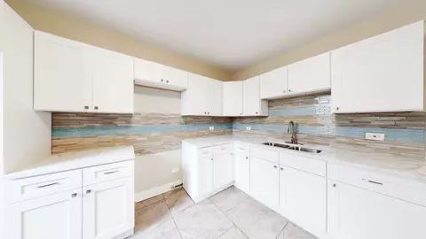 Kitchen - 69 E 100th Pl, Chicago, IL 60628 photo 4 of 5