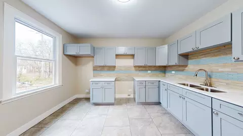 Kitchen - 69 E 100th Pl, Chicago, IL 60628 photo 3 of 5