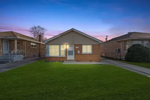 315 Oglesby Ave, Calumet City, IL 60409