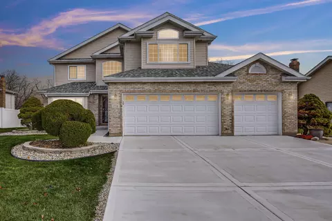 233 Churn Rd, Matteson, IL 60443