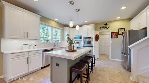 3503 Links Ct, Elgin, IL 60124 photo 10
