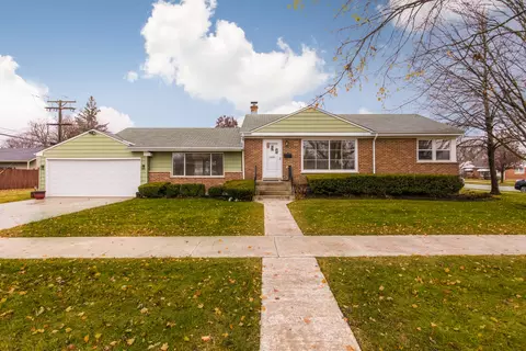 1524 S 5th Ave, Des Plaines, IL 60018