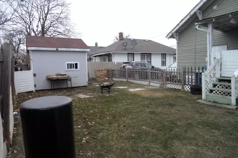 318 Trask St, Aurora, IL 60505 photo 25