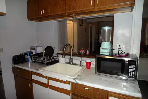 318 Trask St, Aurora, IL 60505 photo 12