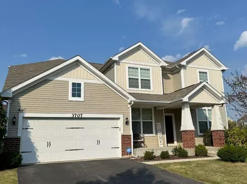 3707 Birch Ln, Naperville, IL 60564