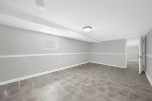 552 E 87th Pl, Chicago, IL 60619 photo 8