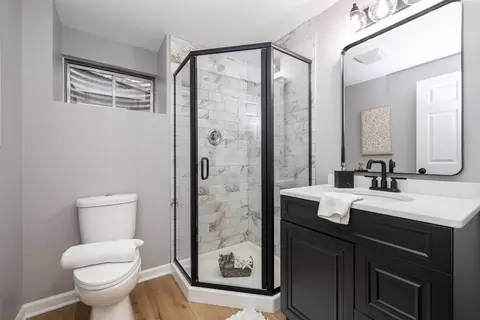 Bath - 13548 Capista Dr, Plainfield, IL 60544 photo 5 of 5