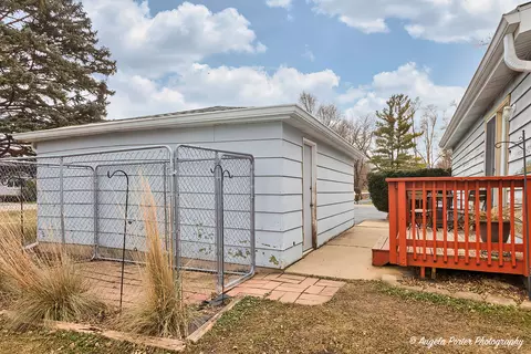 4214 Prairie Ave, Mchenry, IL 60050 photo 23