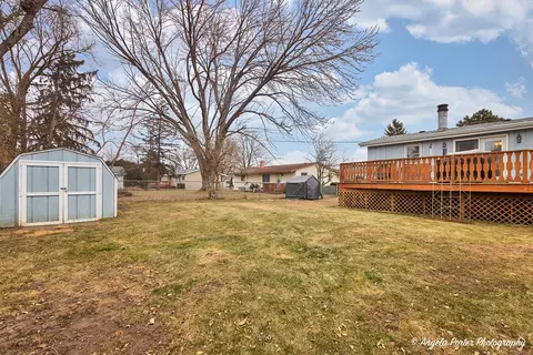 4214 Prairie Ave, Mchenry, IL 60050 photo 20