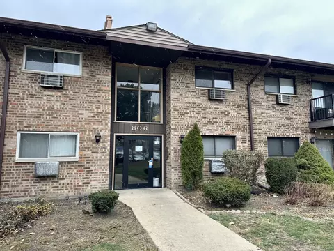 806 E Old Willow Rd #109, Prospect Heights, IL 60070