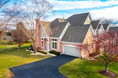4272 Stableford Ln, Naperville, IL 60564
