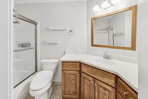 1400 Shore Ct #A1, Wheeling, IL 60090 photo 13