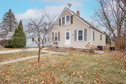 116 A St, Genoa, IL 60135 photo 3