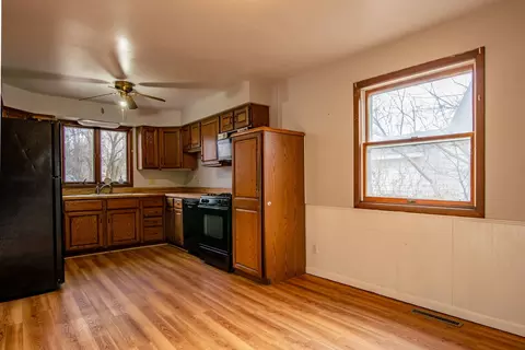 116 A St, Genoa, IL 60135 photo 10