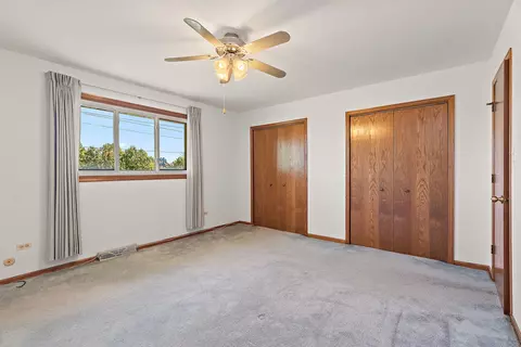 Bedroom - 17543 Cloverview Dr, Tinley Park, IL 60477 photo 5 of 6