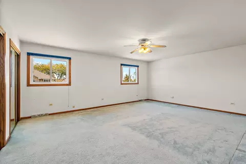 Bedroom - 17543 Cloverview Dr, Tinley Park, IL 60477 photo 3 of 6