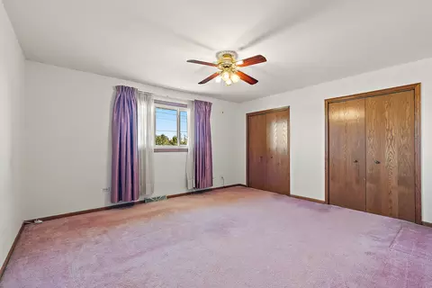 Bedroom - 17543 Cloverview Dr, Tinley Park, IL 60477 photo 4 of 6