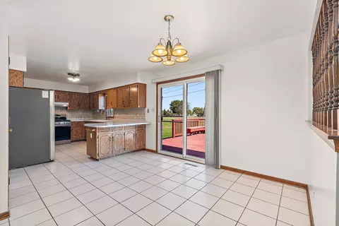 Other - 17543 Cloverview Dr, Tinley Park, IL 60477 photo 1 of 6