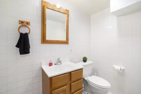 18021 School St, Lansing, IL 60438 photo 18