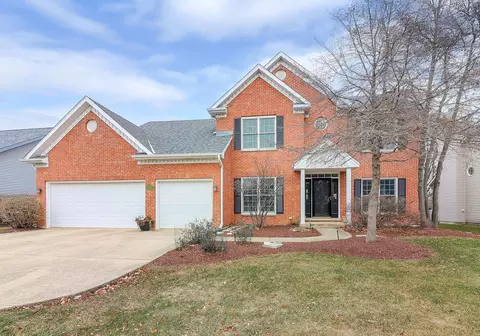 2707 Wait Rd, Naperville, IL 60564