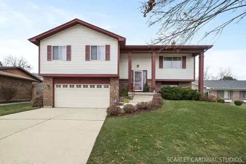 2025 Sunnydale St, Woodridge, IL 60517