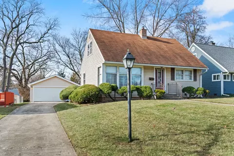 150 S Walnut St, Palatine, IL 60067
