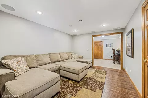 501 Clover Dr, Algonquin, IL 60102 photo 24