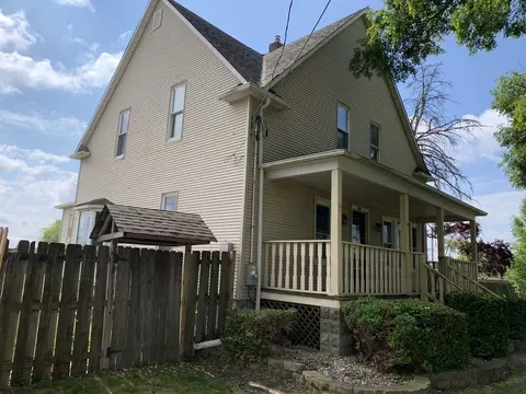 19043 Burnham Ave, Lansing, IL 60438 photo 19