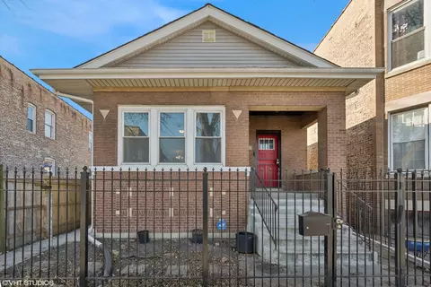542 N Saint Louis Ave, Chicago, IL 60624