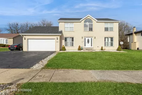 5900 Kathryn Ln, Matteson, IL 60443