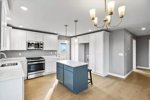 Kitchen - 505 Maitland Dr, Carlock, IL 61725 photo 1 of 2