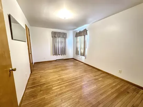 Bedroom - 665 W Blue St, Sheldon, IL 60966 photo 2 of 3