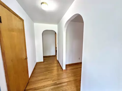 Entry Way - 665 W Blue St, Sheldon, IL 60966 photo 1 of 1