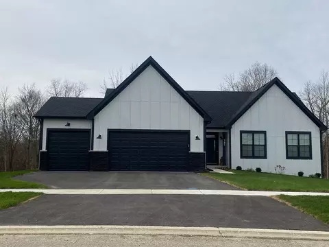 2101 Bilstone Dr, Lynwood, IL 60411