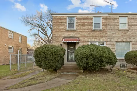 9565 S Yates Ave, Chicago, IL 60617