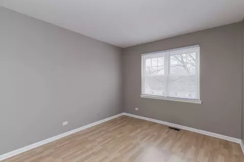 Bedroom - 1560 Timber Trl, Wheaton, IL 60189 photo 1 of 1