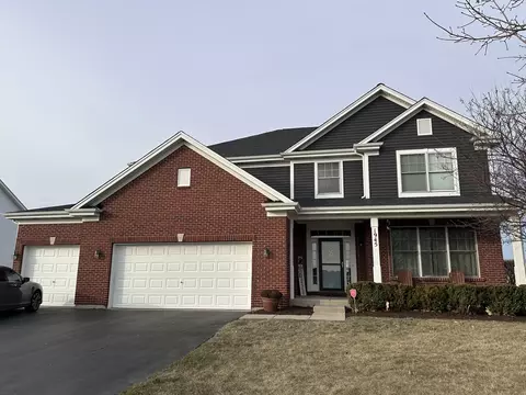 1945 National St, Sycamore, IL 60178