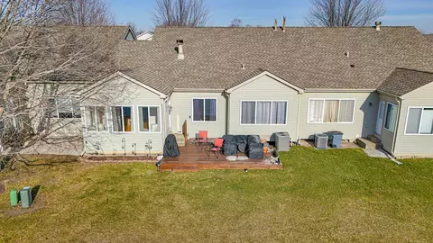 6720 Clear Creek Dr, Plainfield, IL 60586 photo 25