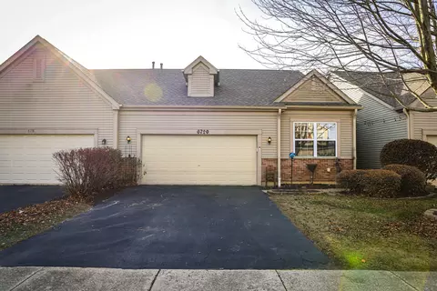 6720 Clear Creek Dr, Plainfield, IL 60586