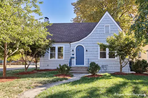1343 Hickory St, Waukegan, IL 60085