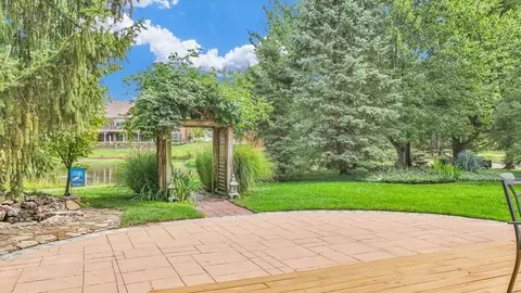 Exterior - 2412 Wendover Pl, Champaign, IL 61822 photo 9 of 13