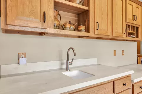 Kitchen - 2412 Wendover Pl, Champaign, IL 61822 photo 11 of 12
