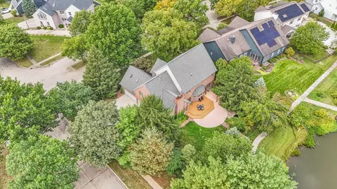 View/Area - 2412 Wendover Pl, Champaign, IL 61822 photo 6 of 7