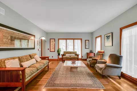 Living - 2412 Wendover Pl, Champaign, IL 61822 photo 3 of 8