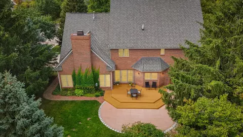 Exterior - 2412 Wendover Pl, Champaign, IL 61822 photo 6 of 13