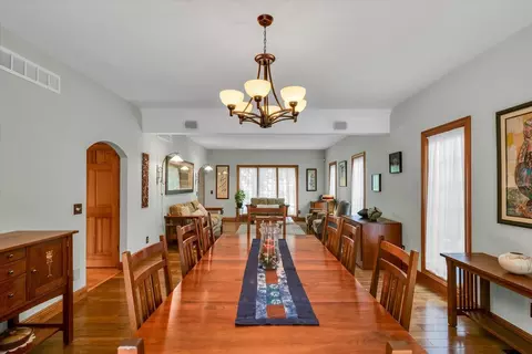 Dining - 2412 Wendover Pl, Champaign, IL 61822 photo 2 of 2
