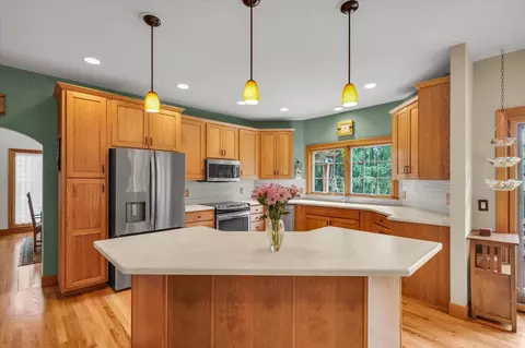 Kitchen - 2412 Wendover Pl, Champaign, IL 61822 photo 1 of 12