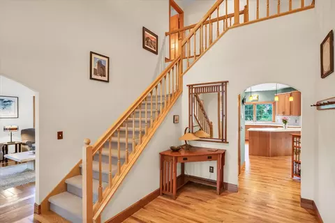 Entry Way - 2412 Wendover Pl, Champaign, IL 61822 photo 5 of 14