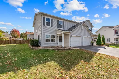 4212 Cummins St, Plano, IL 60545